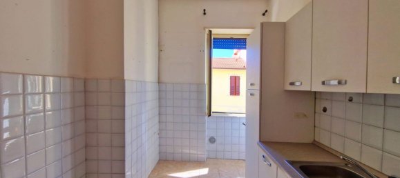3 Schlafzimmer Wohnung in Grosseto, Italy, Nr. 358100 8