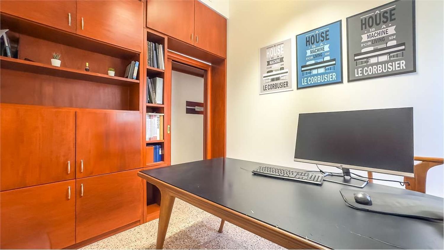 Apartamento de 3 divisões em Cagliari, Italy N.º 46569