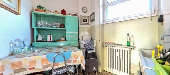 2-salle Appartement à Milan, Italy No. 247370 14