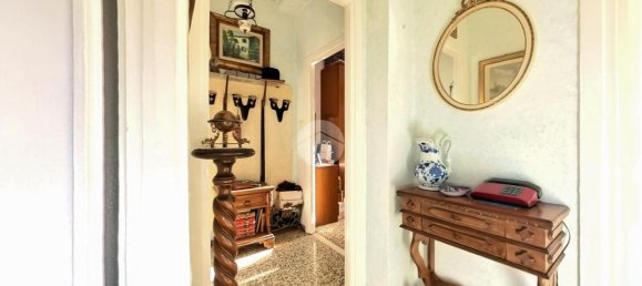 2-salle Appartement à Milan, Italy No. 247370 11