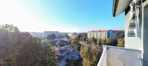 2-salle Appartement à Milan, Italy No. 247370 9