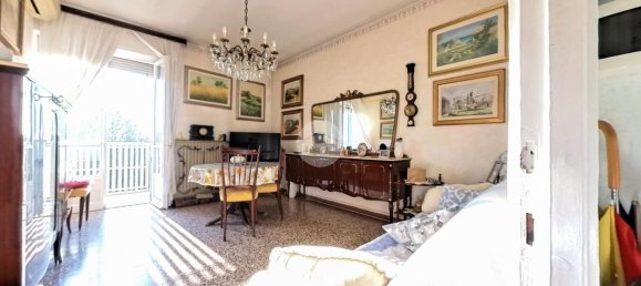 2-salle Appartement à Milan, Italy No. 247370 2