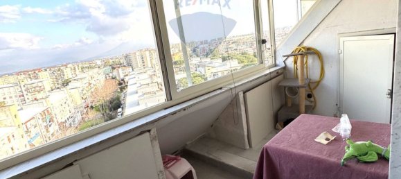 2 Schlafzimmer Penthouse in Melito di Napoli, Italy, Nr. 58520 12