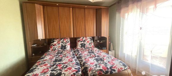 5 bedrooms House in Tours-sur-Marne, France No. 40925 7