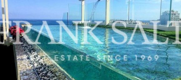 Ático de 3 dormitorios en Sliema, Malta No. 9277 7