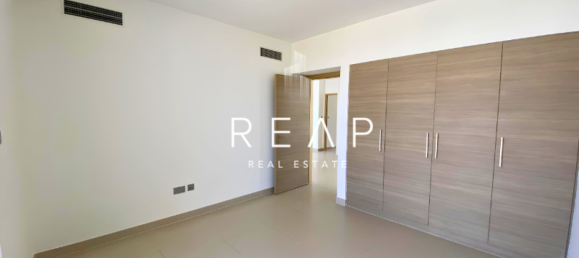 Villa T4 em Dubai Hills Estate, UAE N.º 31044 3