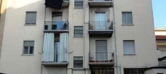 4 bedrooms Apartment in Novara, Italy No. 359385 4