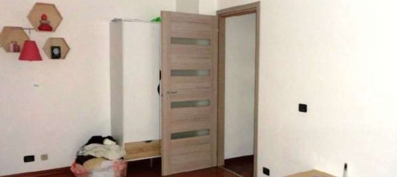 4 bedrooms Apartment in Novara, Italy No. 359385 25