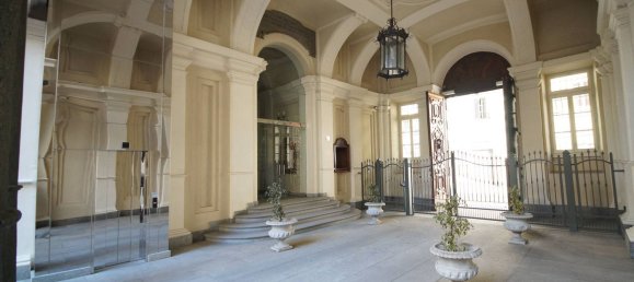 4 rooms Apartment in Turin, Italy No. 263211 8