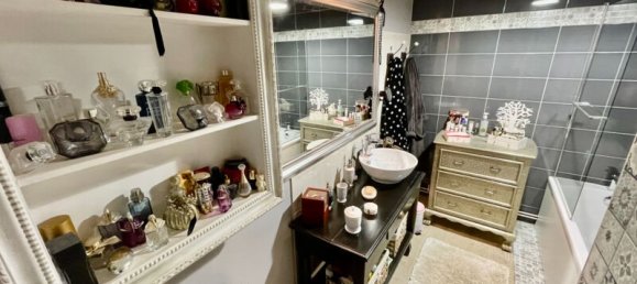 3 bedrooms Villa in Lavernoy, France No. 45525 7