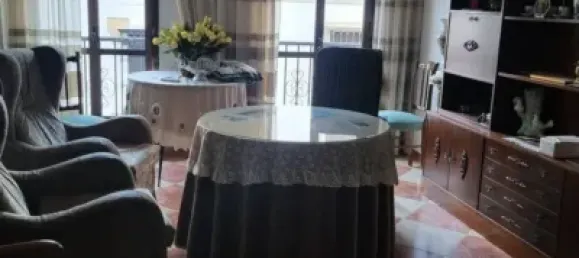 Apartamento de 4 dormitorios en Córdoba, Spain No. 153447 4