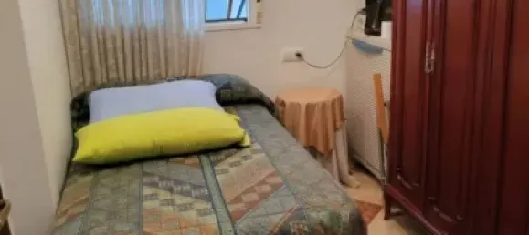 Apartamento de 4 dormitorios en Córdoba, Spain No. 153447 19