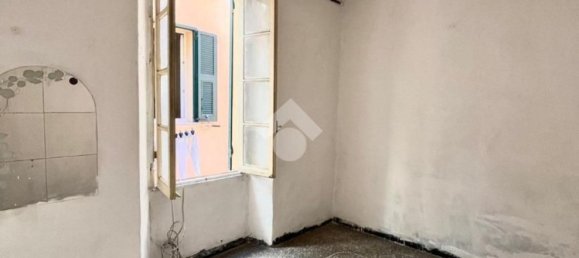 4 Schlafzimmer Wohnung in Genoa, Italy, Nr. 312004 21