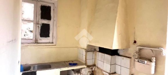 4 Schlafzimmer Wohnung in Genoa, Italy, Nr. 312004 13