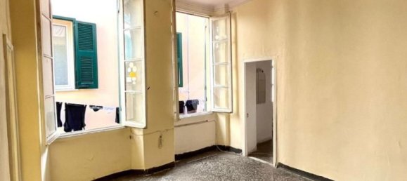 4 Schlafzimmer Wohnung in Genoa, Italy, Nr. 312004 4