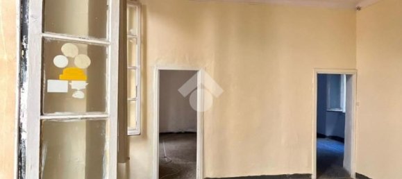 4 Schlafzimmer Wohnung in Genoa, Italy, Nr. 312004 9