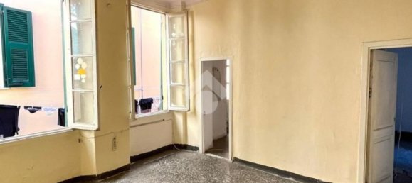 4 Schlafzimmer Wohnung in Genoa, Italy, Nr. 312004 28