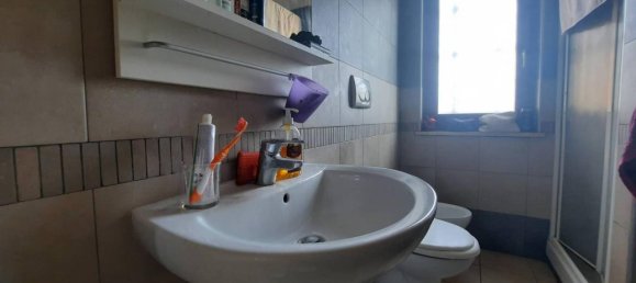 4 rooms Apartment in Rome, Italy No. 174010 13