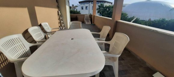 4 rooms Apartment in Rome, Italy No. 174010 10