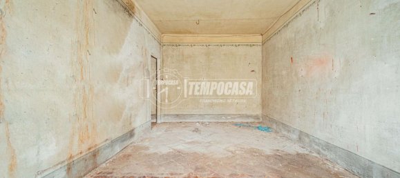 Villa de 5 divisões em Breme, Italy N.º 144794 9