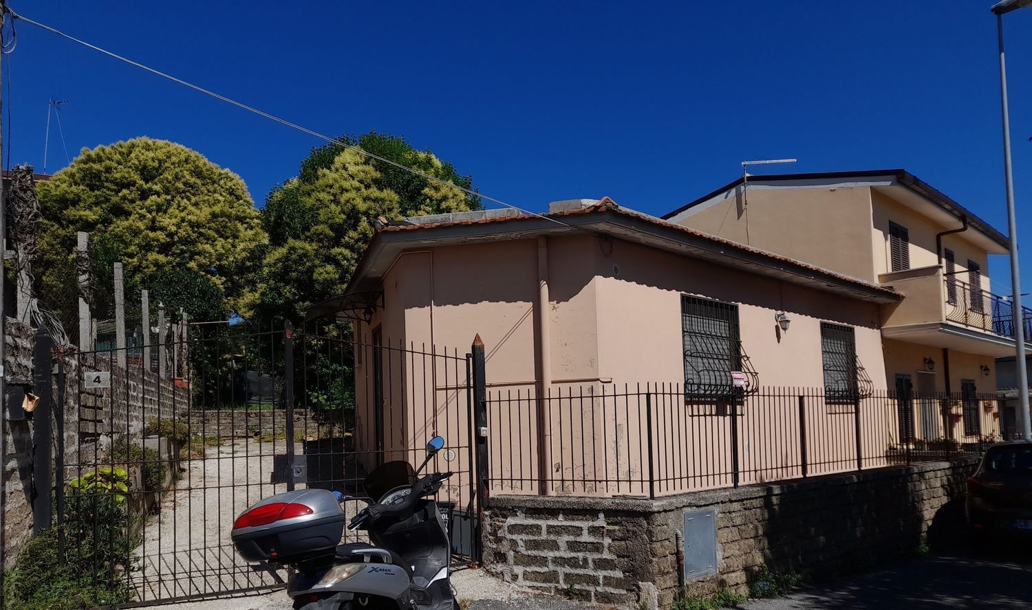 3 rooms House in Rocca Priora, Italy No. 256316