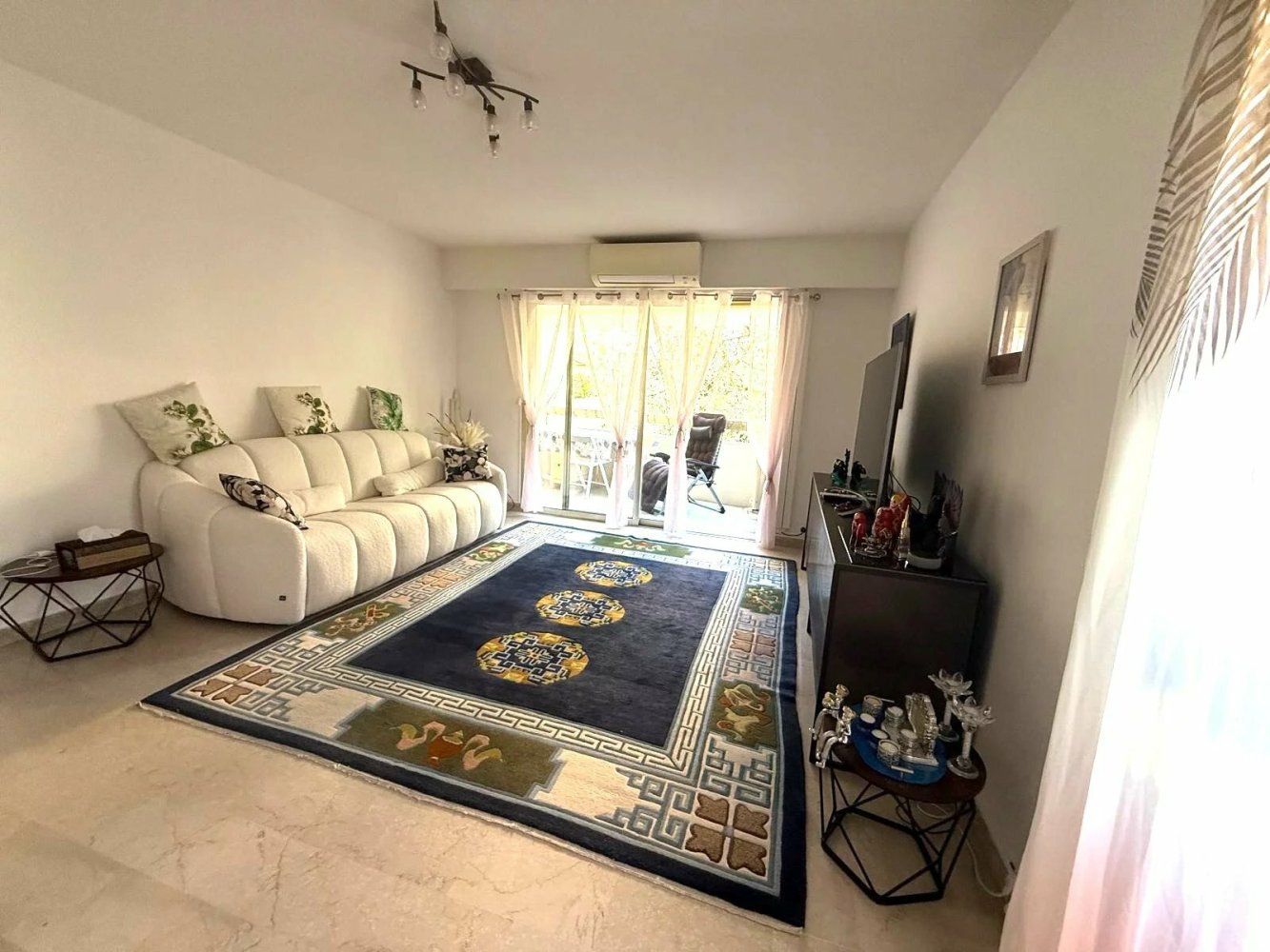 1 bedroom Apartment in Cannes, France No. 322576