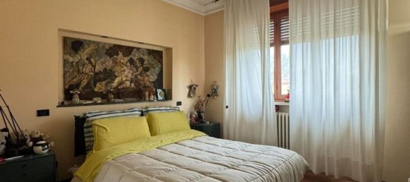 Дом с 4 спальнями в Ломелло, Италия № 364828 9