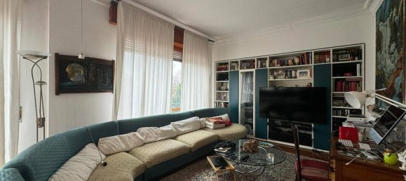 Дом с 4 спальнями в Ломелло, Италия № 364828 6