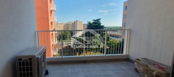 4-salle Appartement à Opera, Italy No. 314170 30