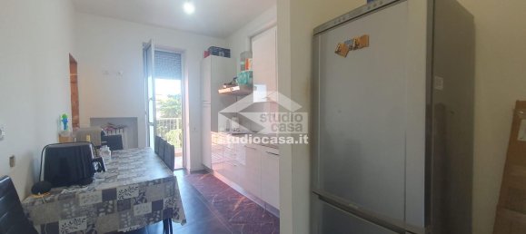 4-salle Appartement à Opera, Italy No. 314170 19