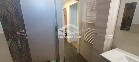 4-salle Appartement à Opera, Italy No. 314170 27