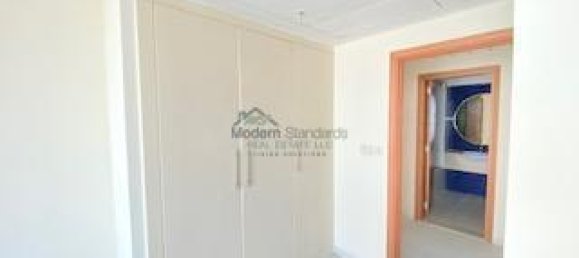 2 bedrooms Apartment in Sheikh Zayed Road, UAE No. 9492 10