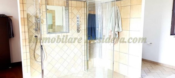 6-Zimmer Haus in Borgo Ticino, Italy, Nr. 163864 19