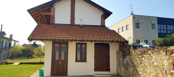 6-Zimmer Haus in Borgo Ticino, Italy, Nr. 163864 2