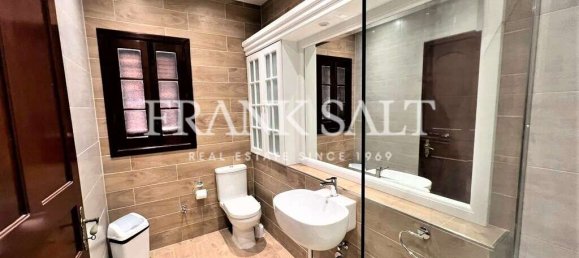 4 bedrooms Villa in San Gwann, Malta No. 4852 13