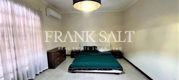4 bedrooms Villa in San Gwann, Malta No. 4852 8