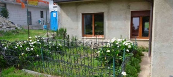 2 غرف نوم فيلا في Lurago d'Erba, Italy رقم 291198 12