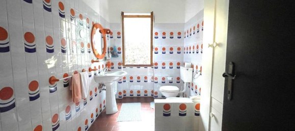 Villa de 3 habitaciónes en Ghiffa, Italy No. 30974 24