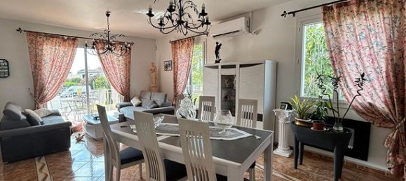 4 Schlafzimmer Haus in Carcassonne, France, Nr. 315981 3