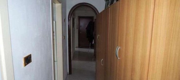 3 bedrooms Apartment in Rome, Italy No. 320192 18