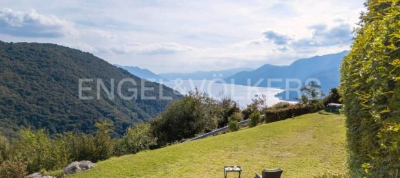 2 Schlafzimmer Villa in Maccagno con Pino e Veddasca, Italy, Nr. 332107 26