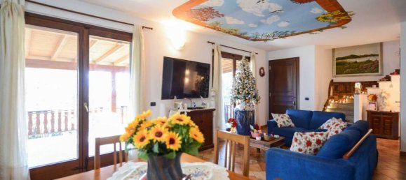 4 Schlafzimmer Villa in Orino, Italy, Nr. 84674 12