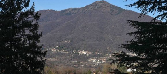 4 Schlafzimmer Villa in Orino, Italy, Nr. 84674 18