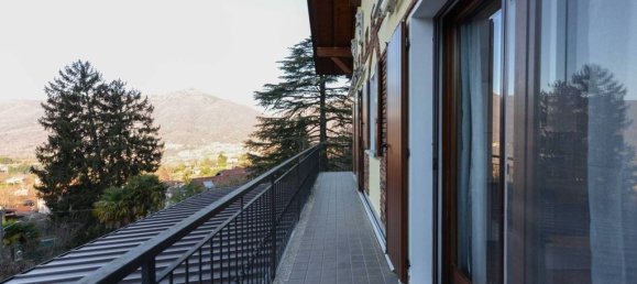 4 Schlafzimmer Villa in Orino, Italy, Nr. 84674 30