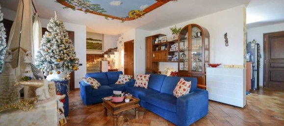 4 Schlafzimmer Villa in Orino, Italy, Nr. 84674 20
