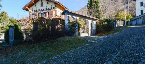 4 Schlafzimmer Villa in Orino, Italy, Nr. 84674 46