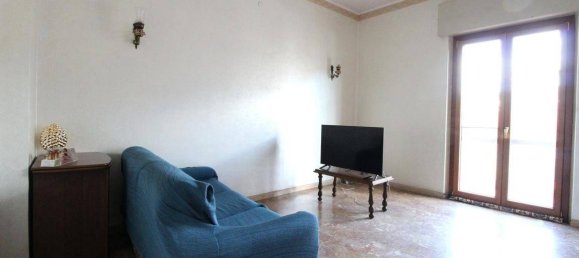 2 chambres Appartement à Reggio Calabria, Italy No. 160827 8