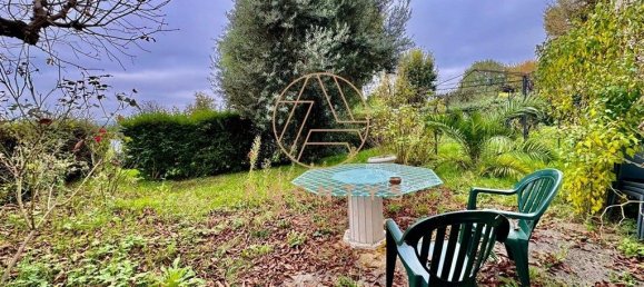 Apartamento de 3 dormitorios en Chennevieres-sur-Marne, France No. 164969 2