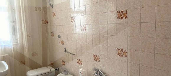 4-Zimmer Wohnung in Bari, Italy, Nr. 29093 3