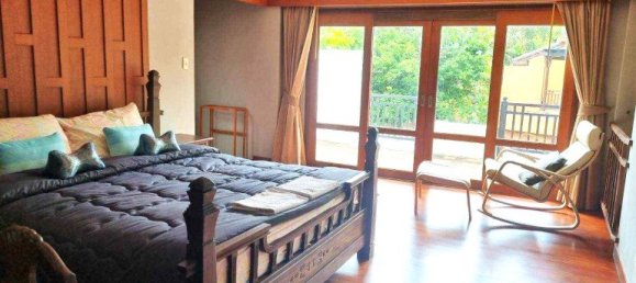 4 dormitorios сasa en venta en Pattaya, Chonburi, Eastern Thailand, Thailand № 61478 11